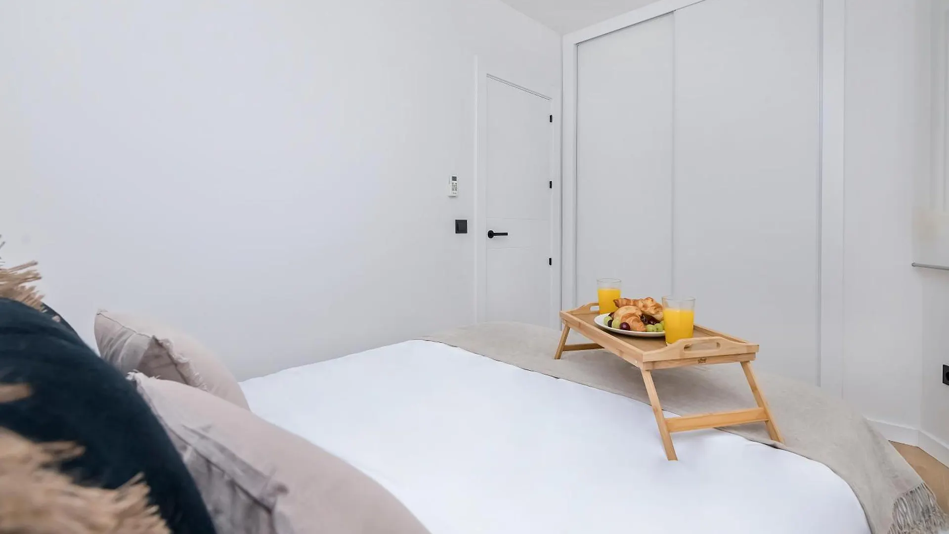 San Rafael & Parking Apartment Malaga