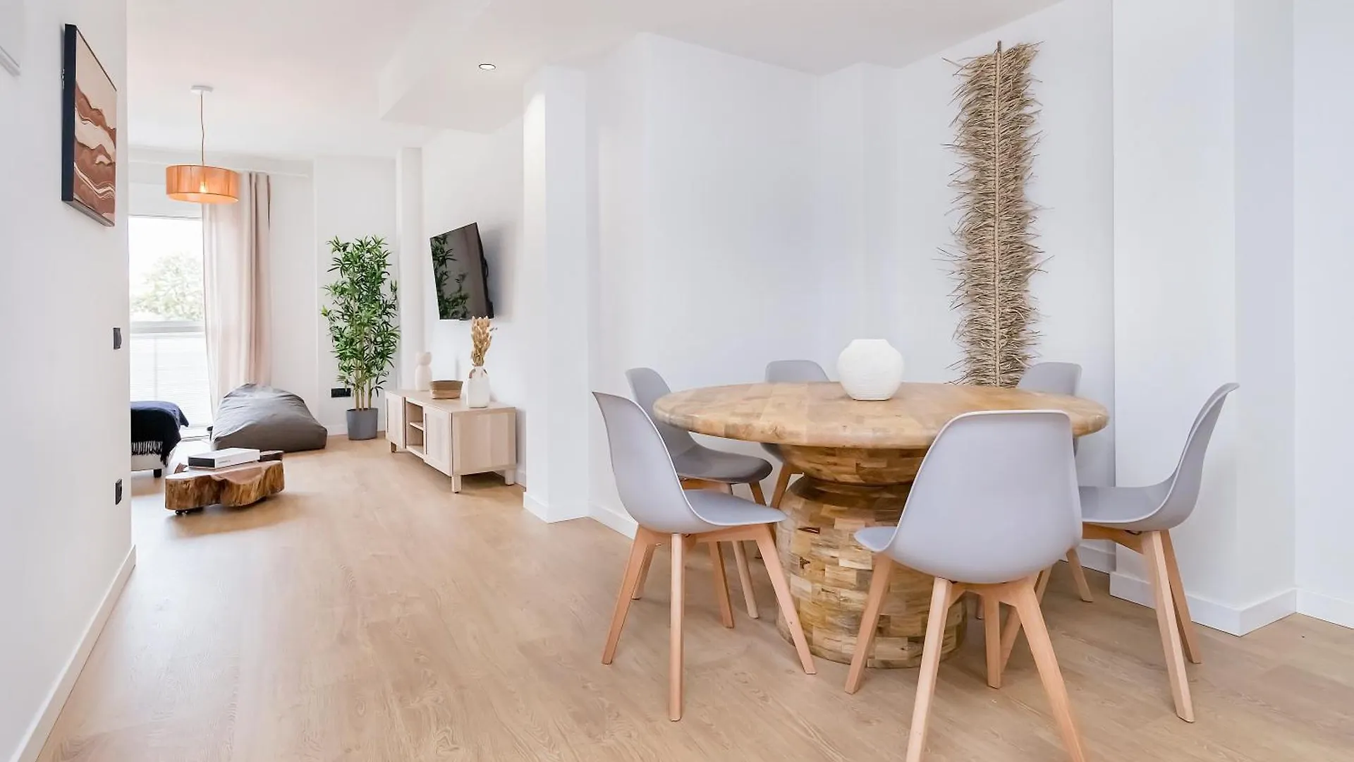 San Rafael & Parking Apartment Malaga