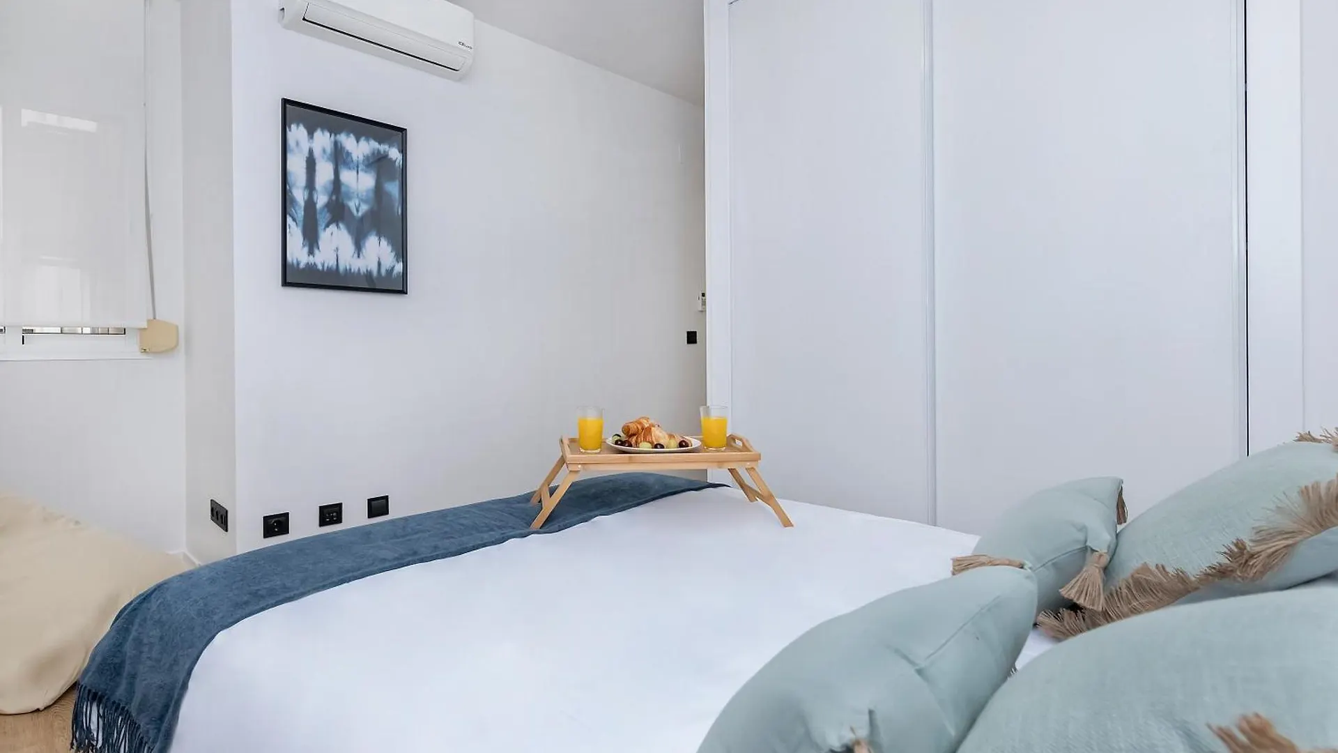 San Rafael & Parking Apartment Malaga
