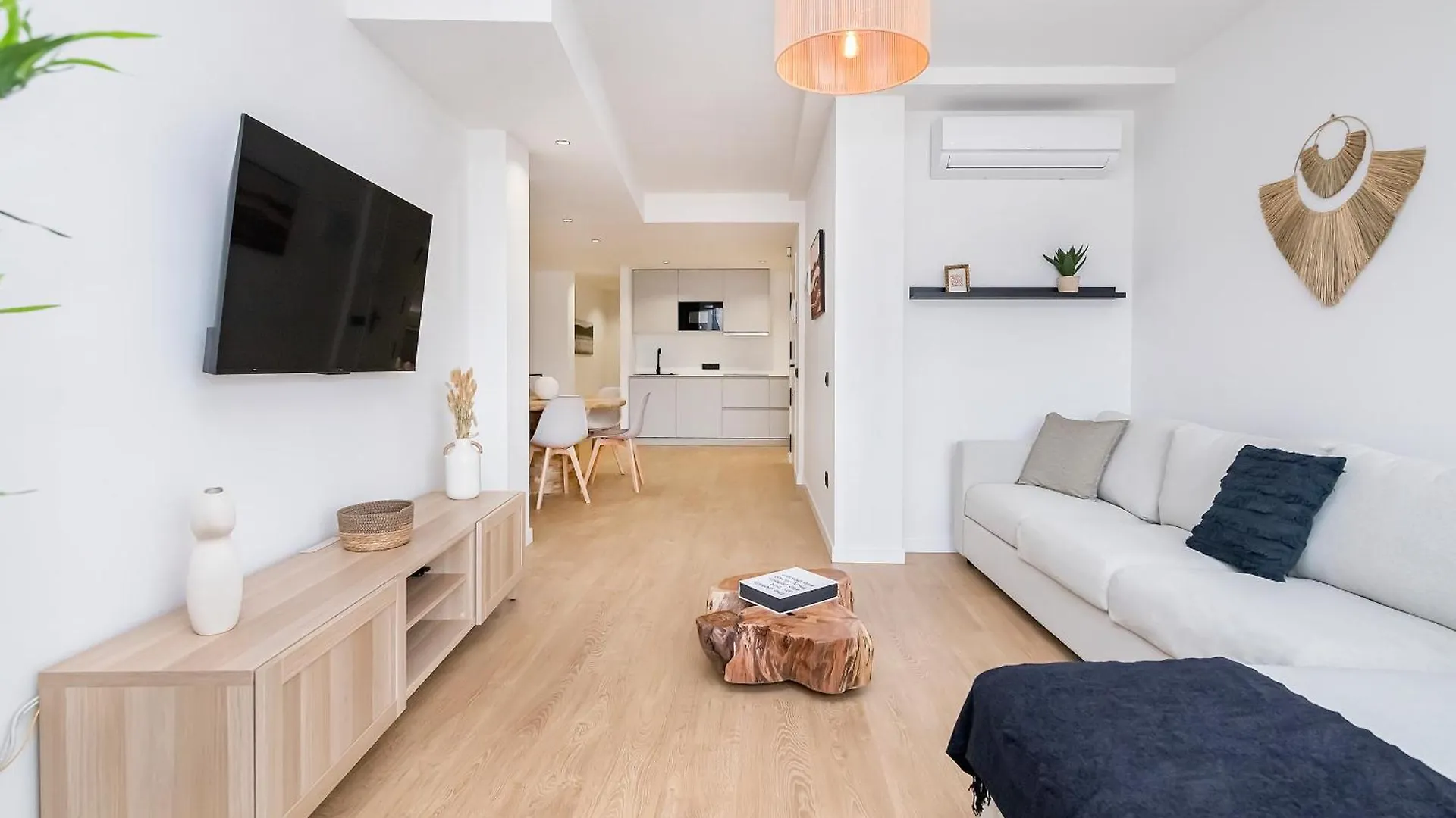 San Rafael & Parking Apartment Malaga
